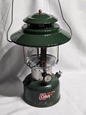 Vintage Coleman "Big Hat" 2-mantle lantern Model 228-F 1/73 Good Condition